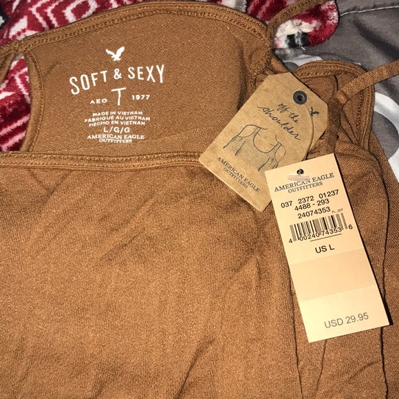 American Eagle Soft and Sexy off the shoulder - Picture 3 of 4